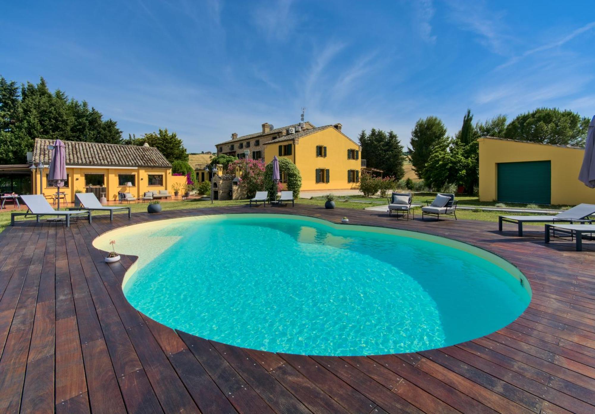 Morrovalle Villa Morro Suites المظهر الخارجي الصورة