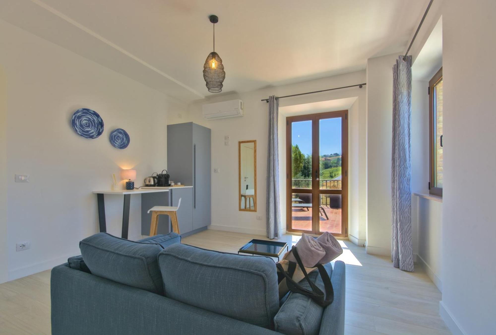 Morrovalle Villa Morro Suites الغرفة الصورة