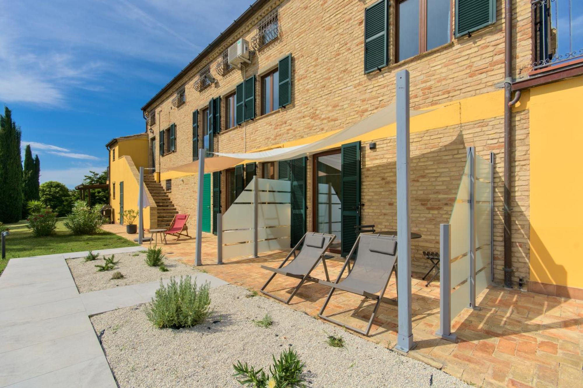 Morrovalle Villa Morro Suites المظهر الخارجي الصورة